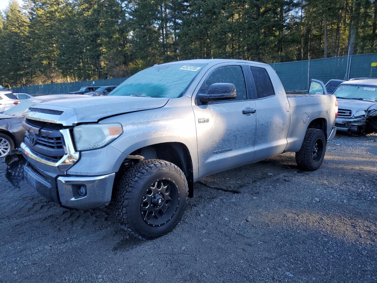 2015 Toyota Tundra - Image 1