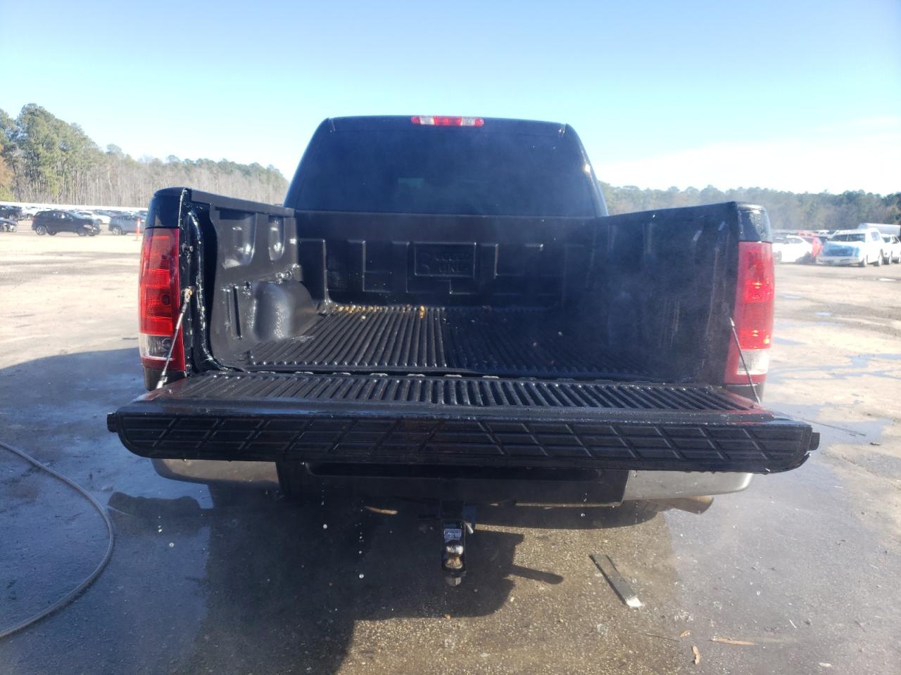 2012 GMC Sierra - Image 6