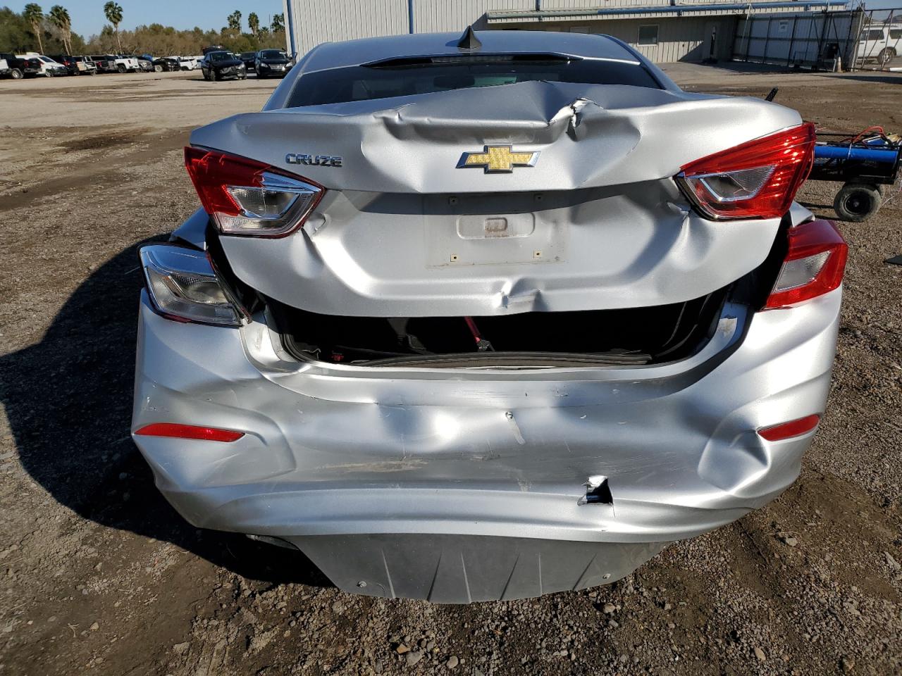2019 Chevrolet Cruze - Image 6