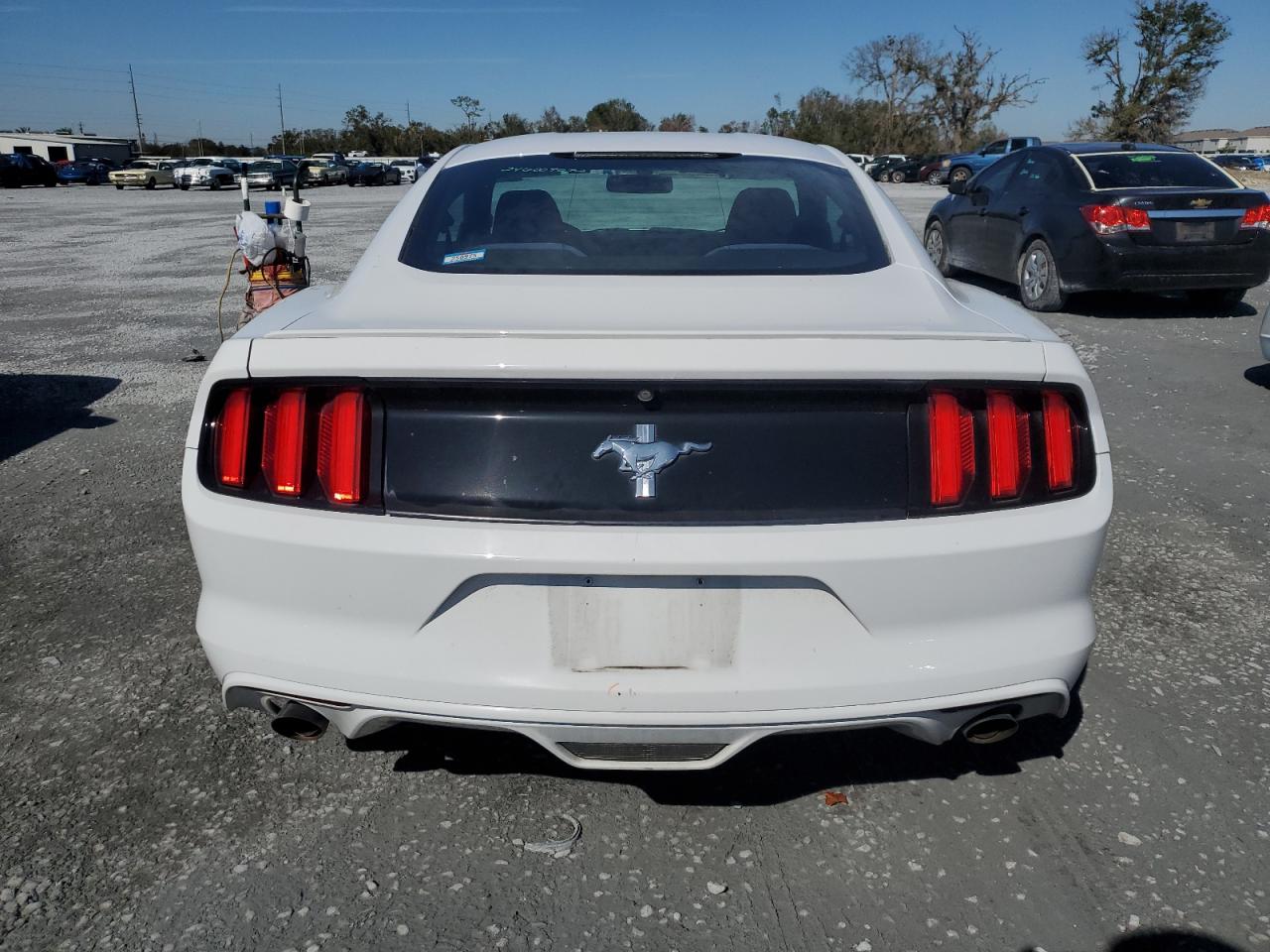 2016 Ford Mustang - Image 6