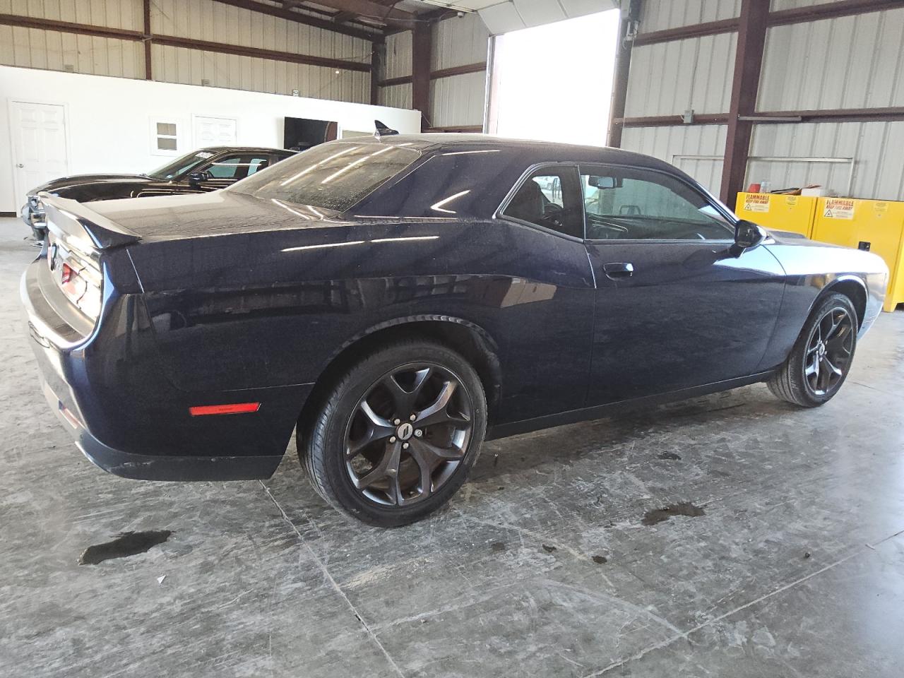 VIN 2C3CDZAG8HH627297 2017 DODGE CHALLENGER no.3