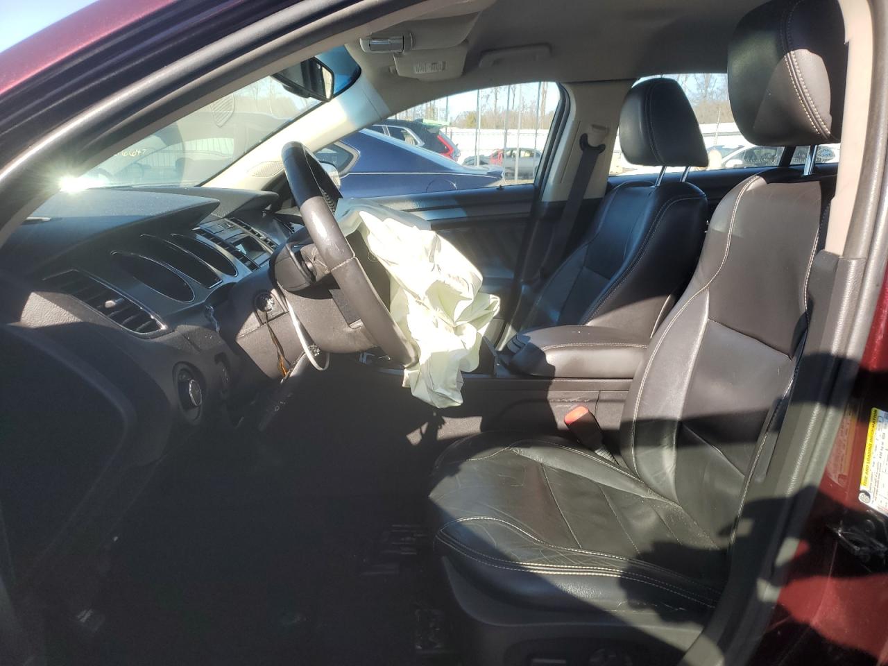 2011 Ford Taurus - Image 7