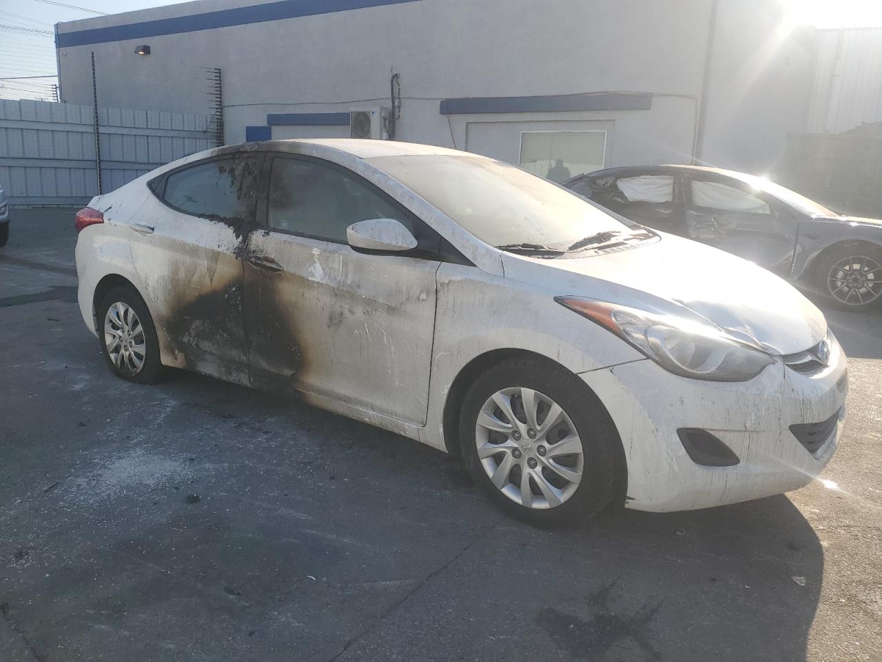 2012 Hyundai Elantra - Image 4
