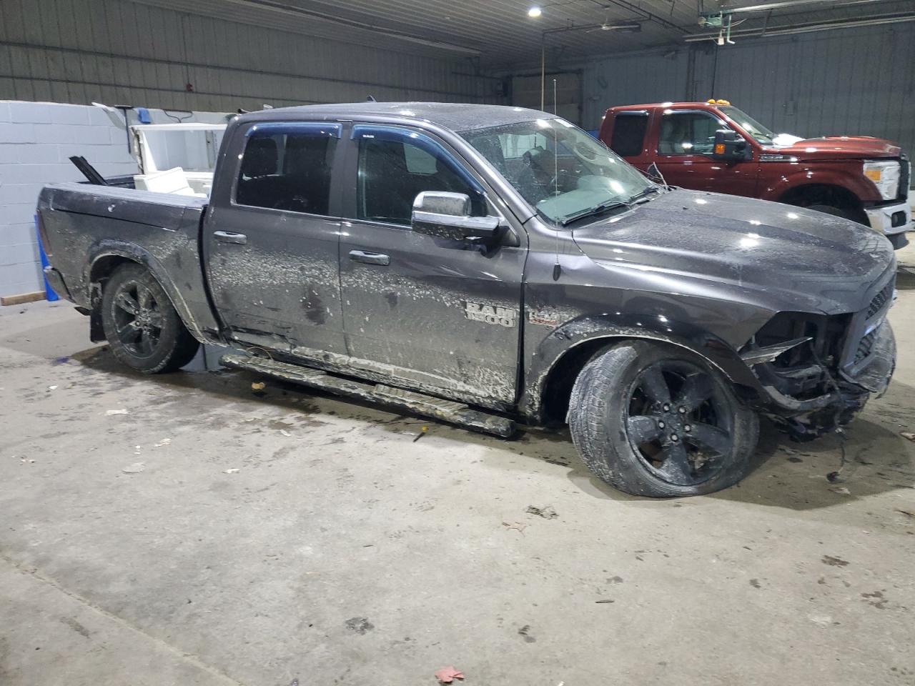 2014 RAM 1500 - Image 4