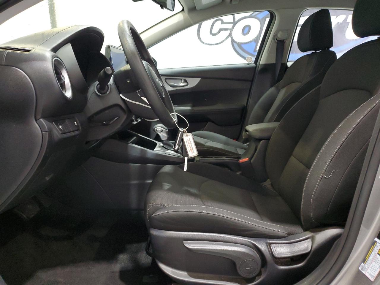 2023 Kia Forte - Image 7