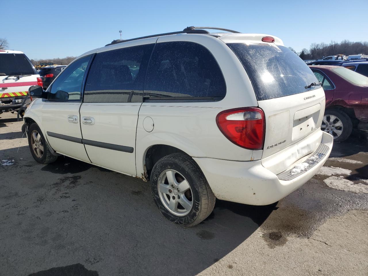 2006 Dodge Caravan - Image 2