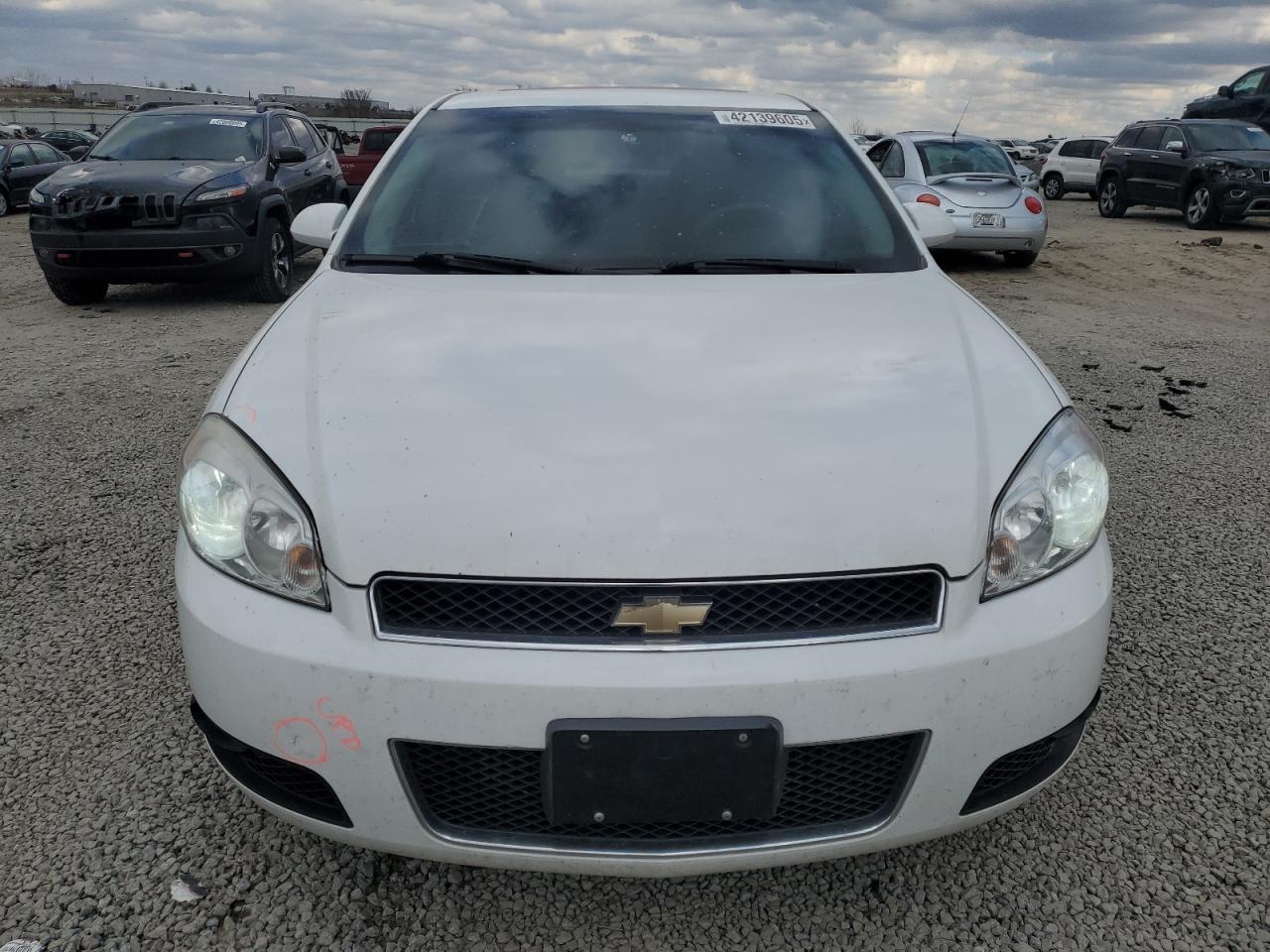 2015 Chevrolet Impala - Image 5