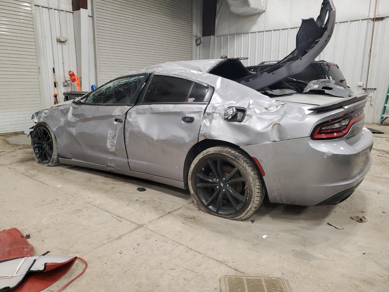 2017 Dodge Charger - Image 2