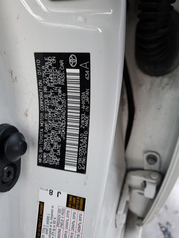 2010 Toyota Prius - Image 12