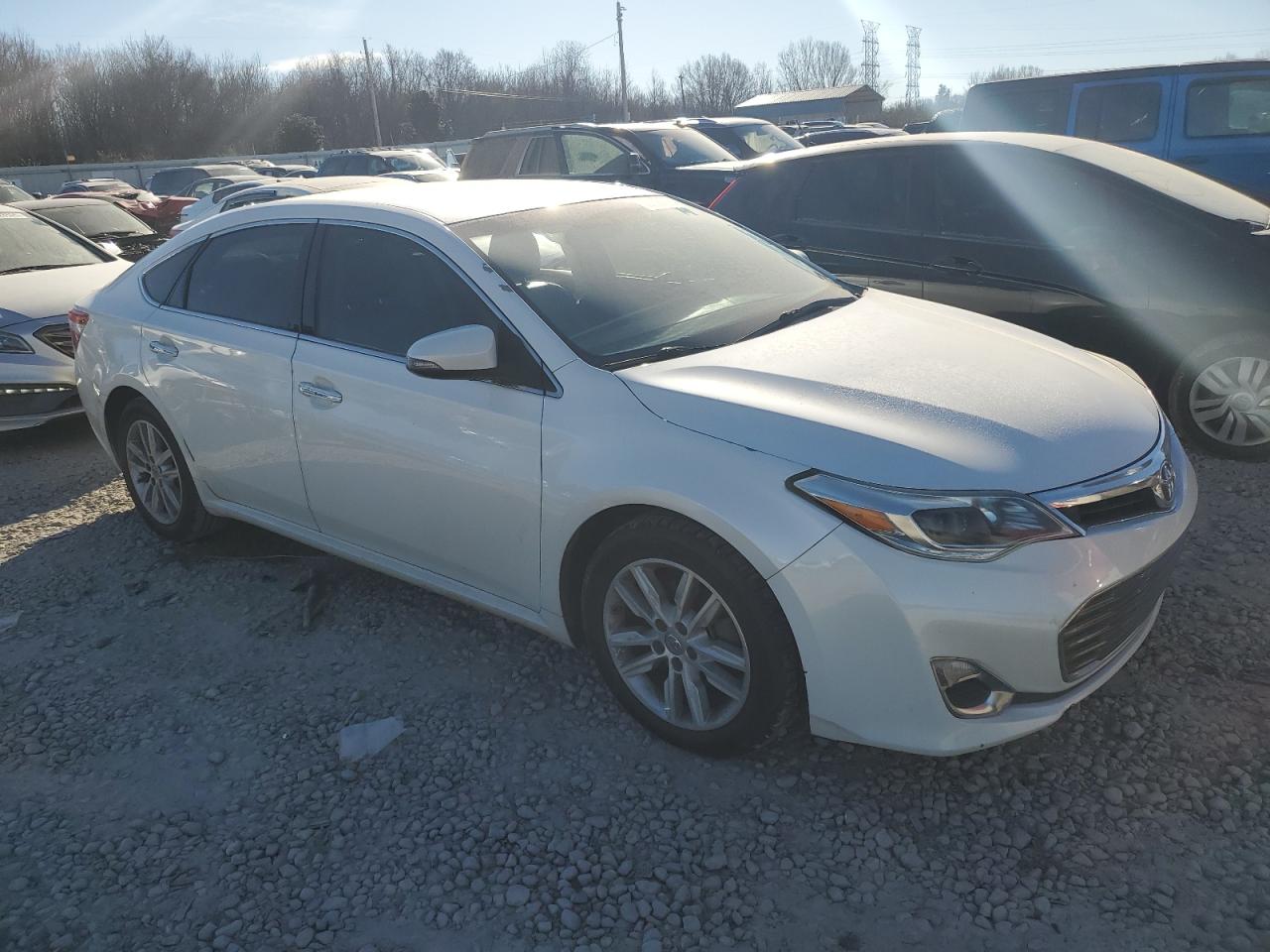 2014 Toyota Avalon - Image 4