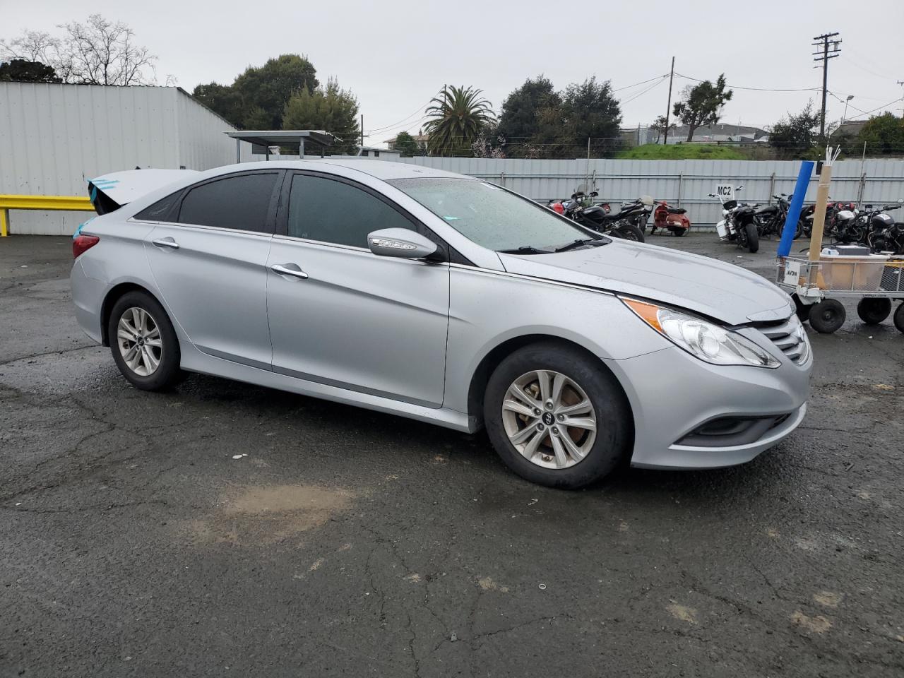 2014 Hyundai Sonata - Image 4