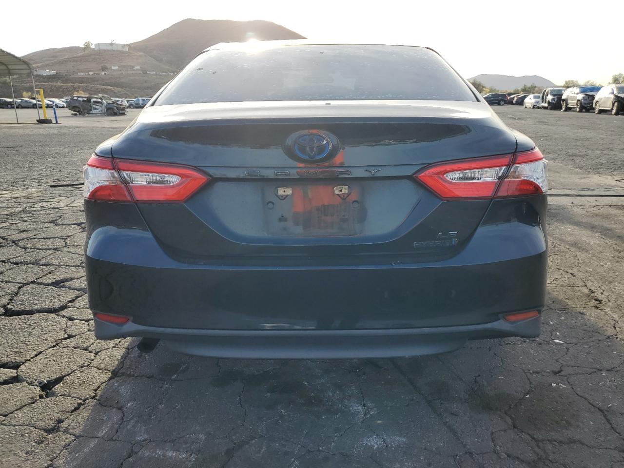 2018 Toyota Camry - Image 6
