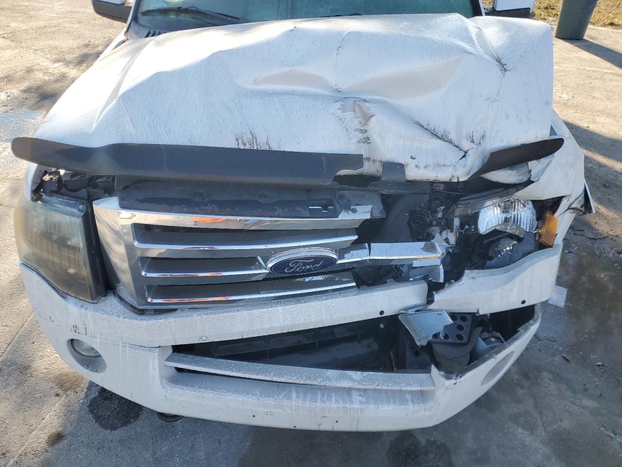 2013 Ford Expedition - Image 13