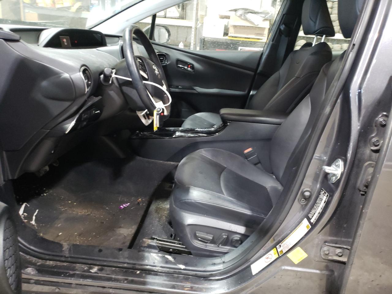 2018 Toyota Prius - Image 7