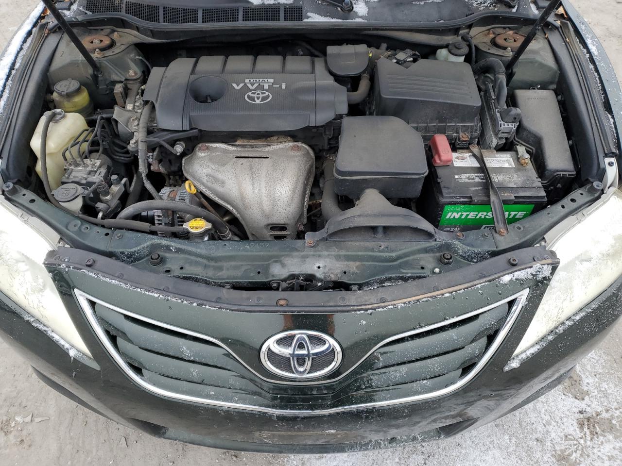 2010 Toyota Camry - Image 11