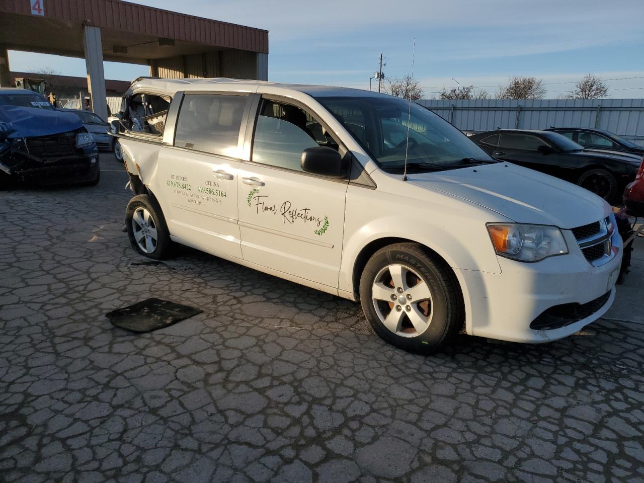 2013 Dodge Caravan - Image 4