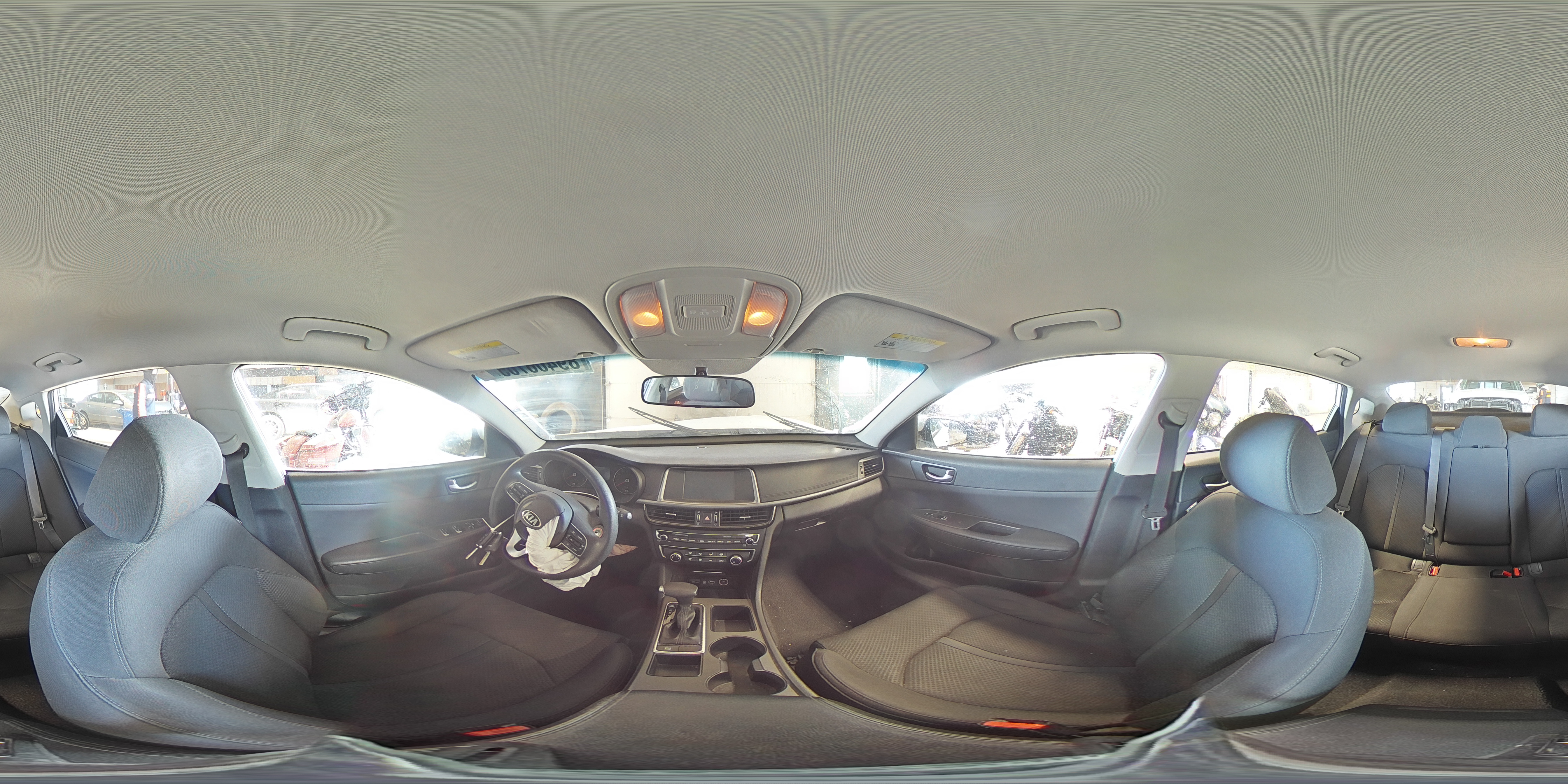 2018 Kia Optima - Image 12