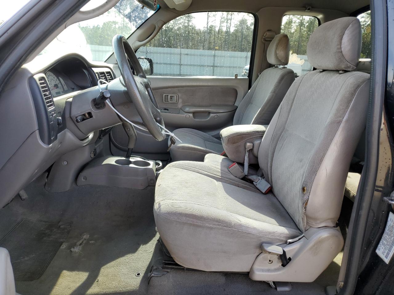 2004 Toyota Tacoma - Image 7
