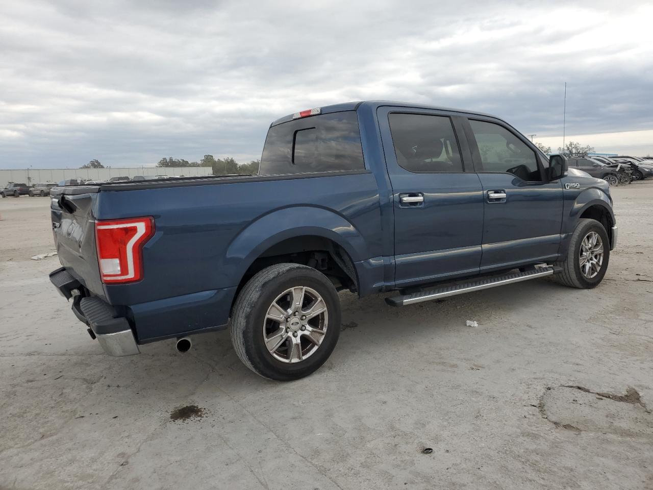 2017 Ford F-150 - Image 3