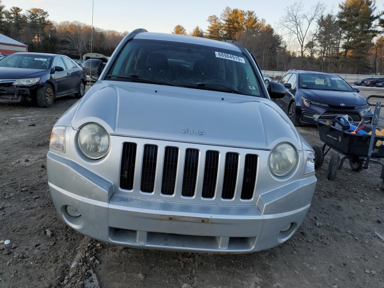 2010 Jeep Compass - Image 5