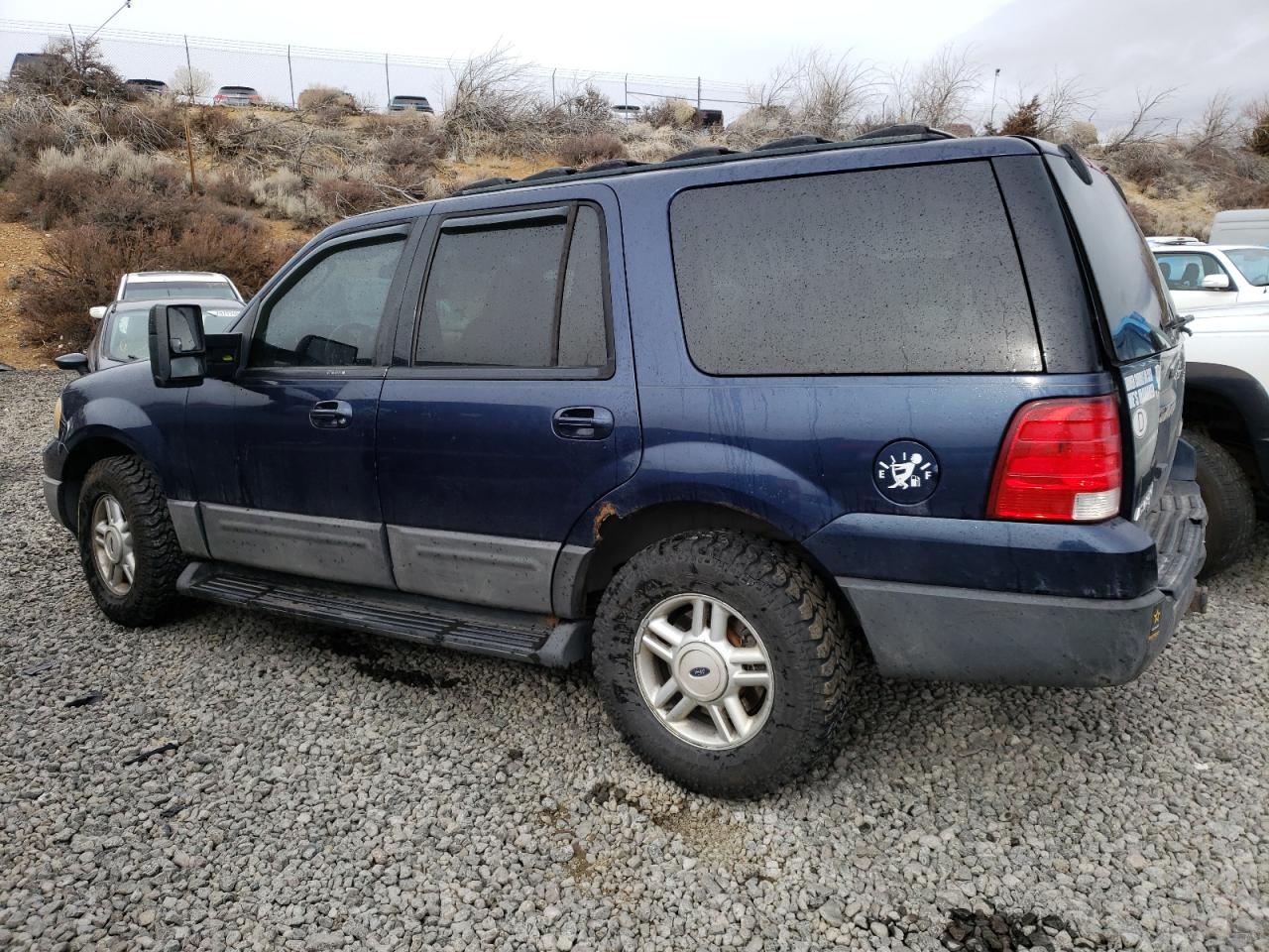 2003 Ford Expedition - Image 2