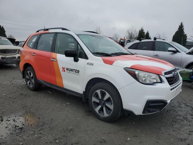  SUBARU FORESTER 2018 Сріблястий