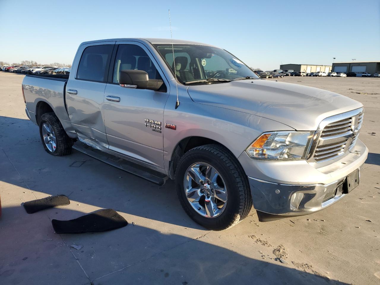 2019 RAM 1500 - Image 4