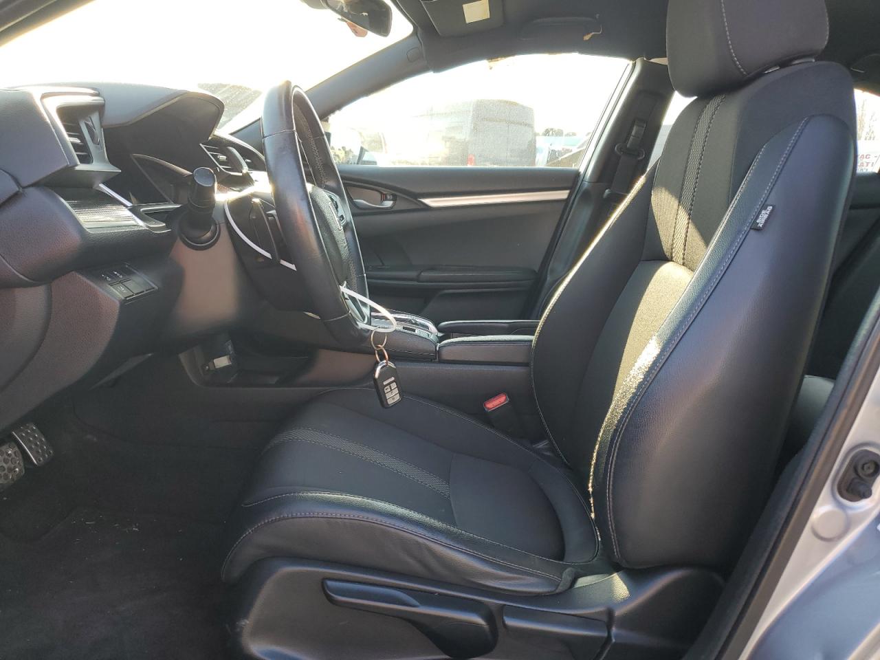 2019 Honda Civic - Image 7