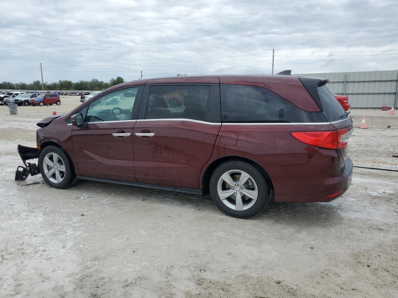 2020 Honda Odyssey - Image 2