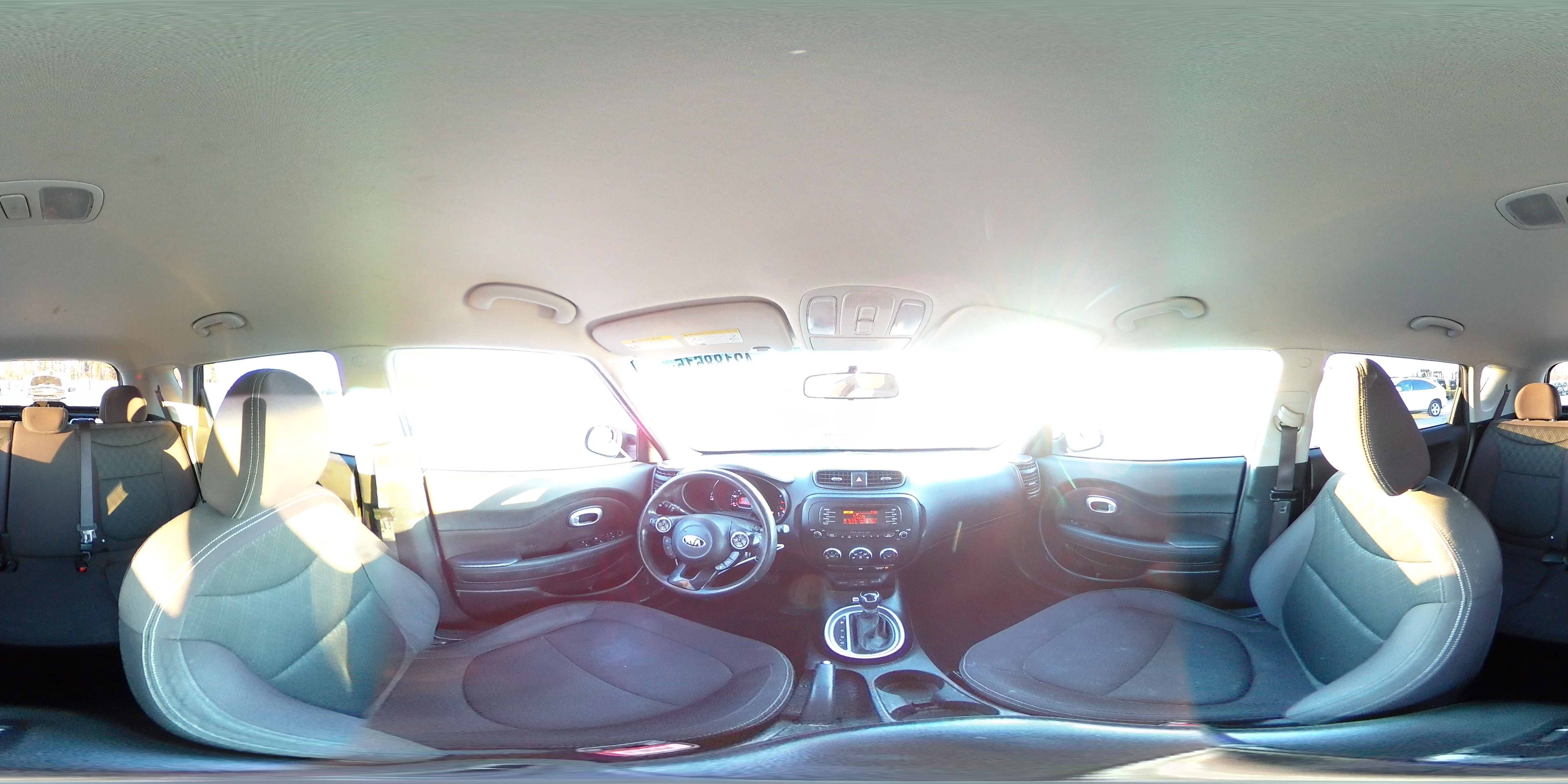 2015 Kia Soul - Image 14