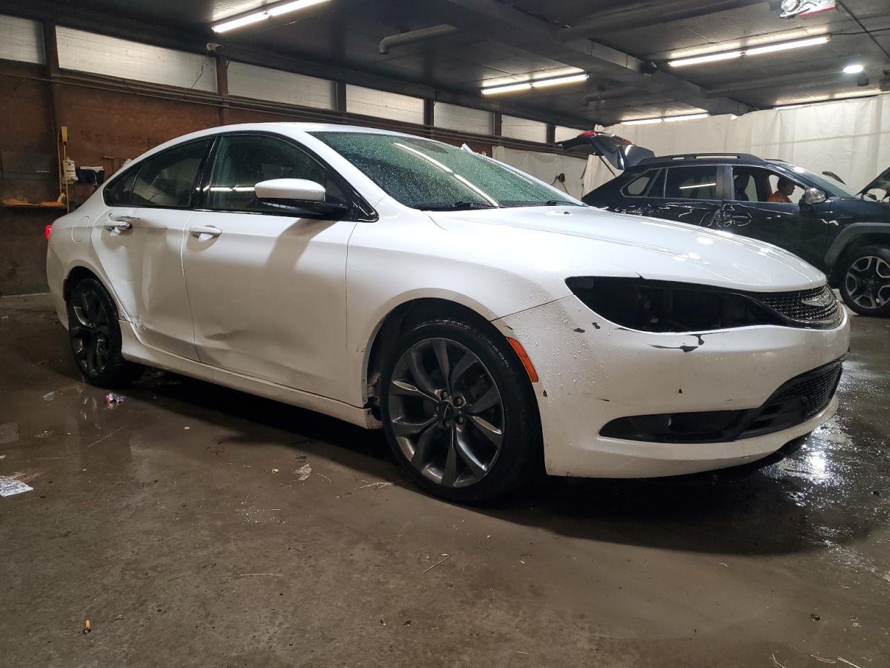 2015 Chrysler 200 - Image 4