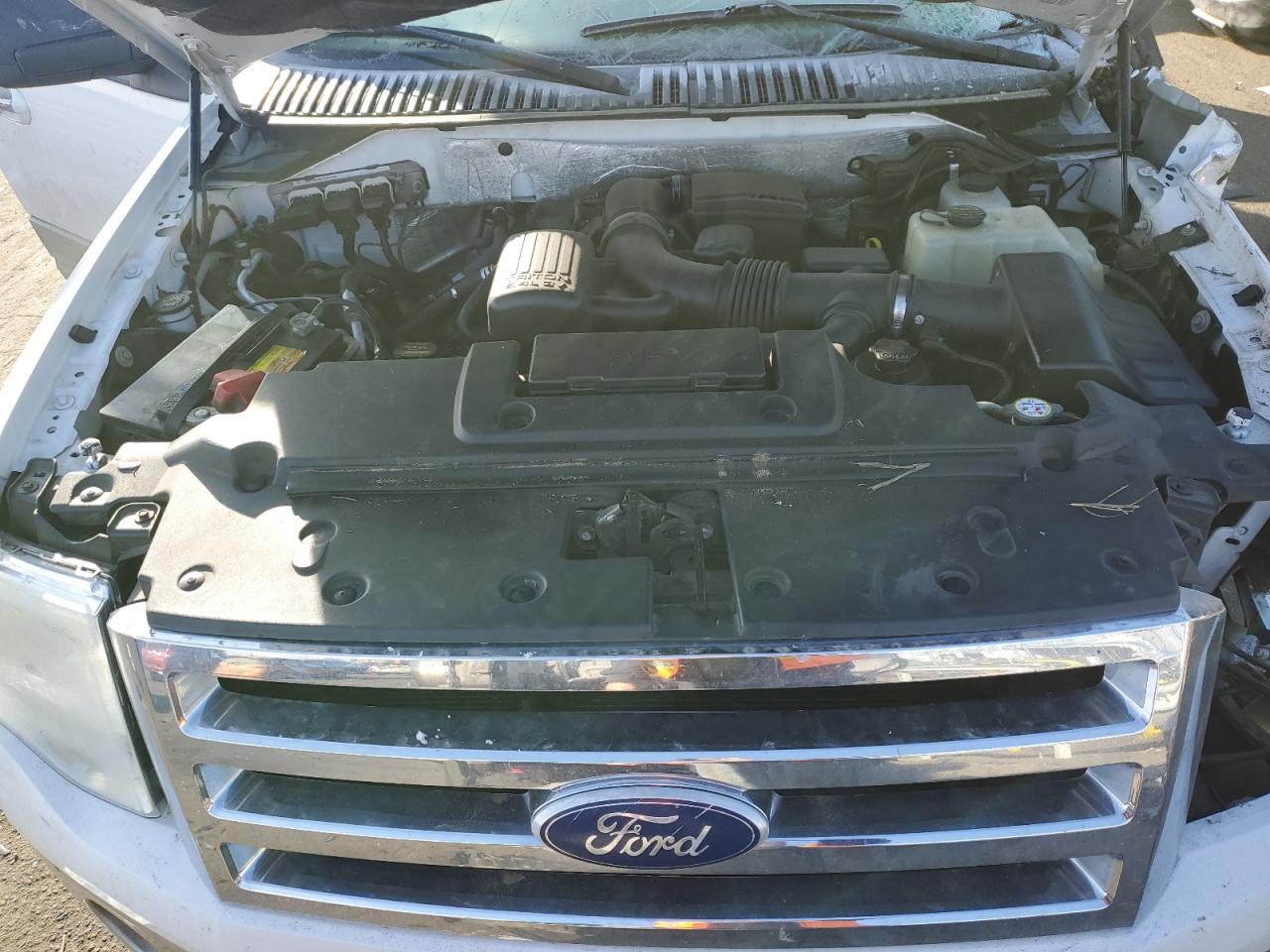 2010 Ford Expedition - Image 14