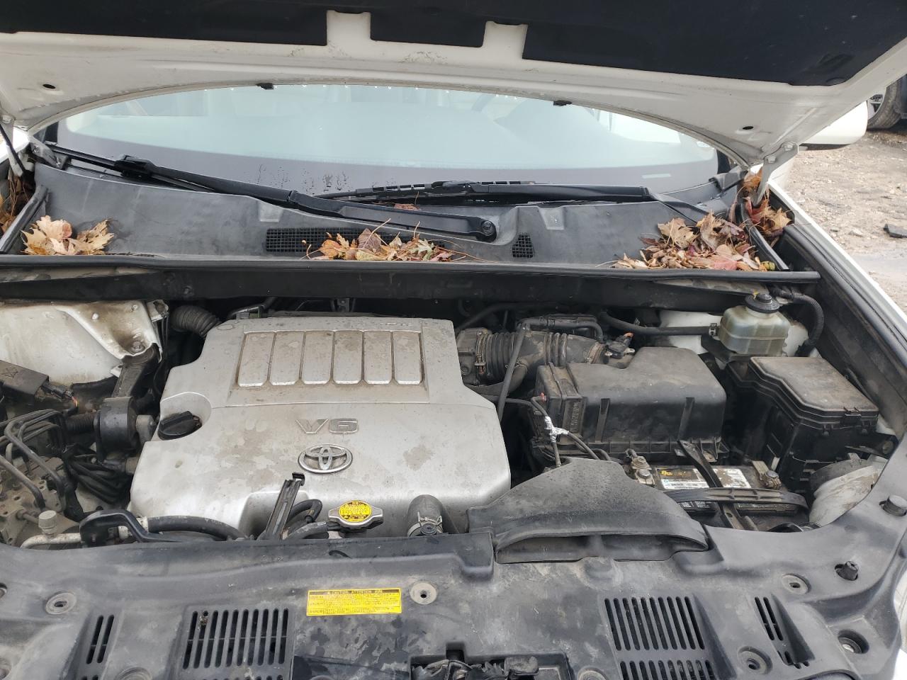 2009 Toyota Highlander - Image 12