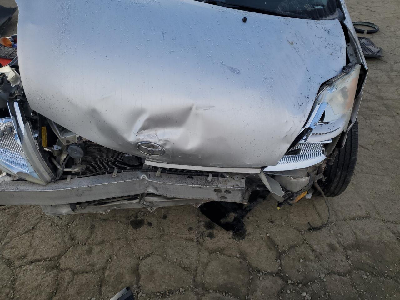 2006 Toyota Prius - Image 12