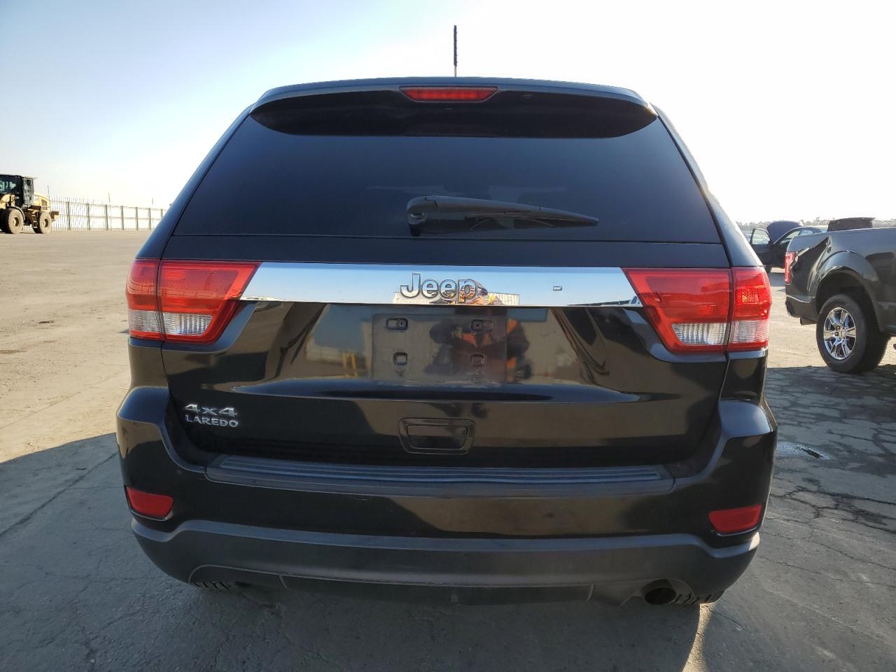 2012 Jeep Grand Cherokee - Image 6