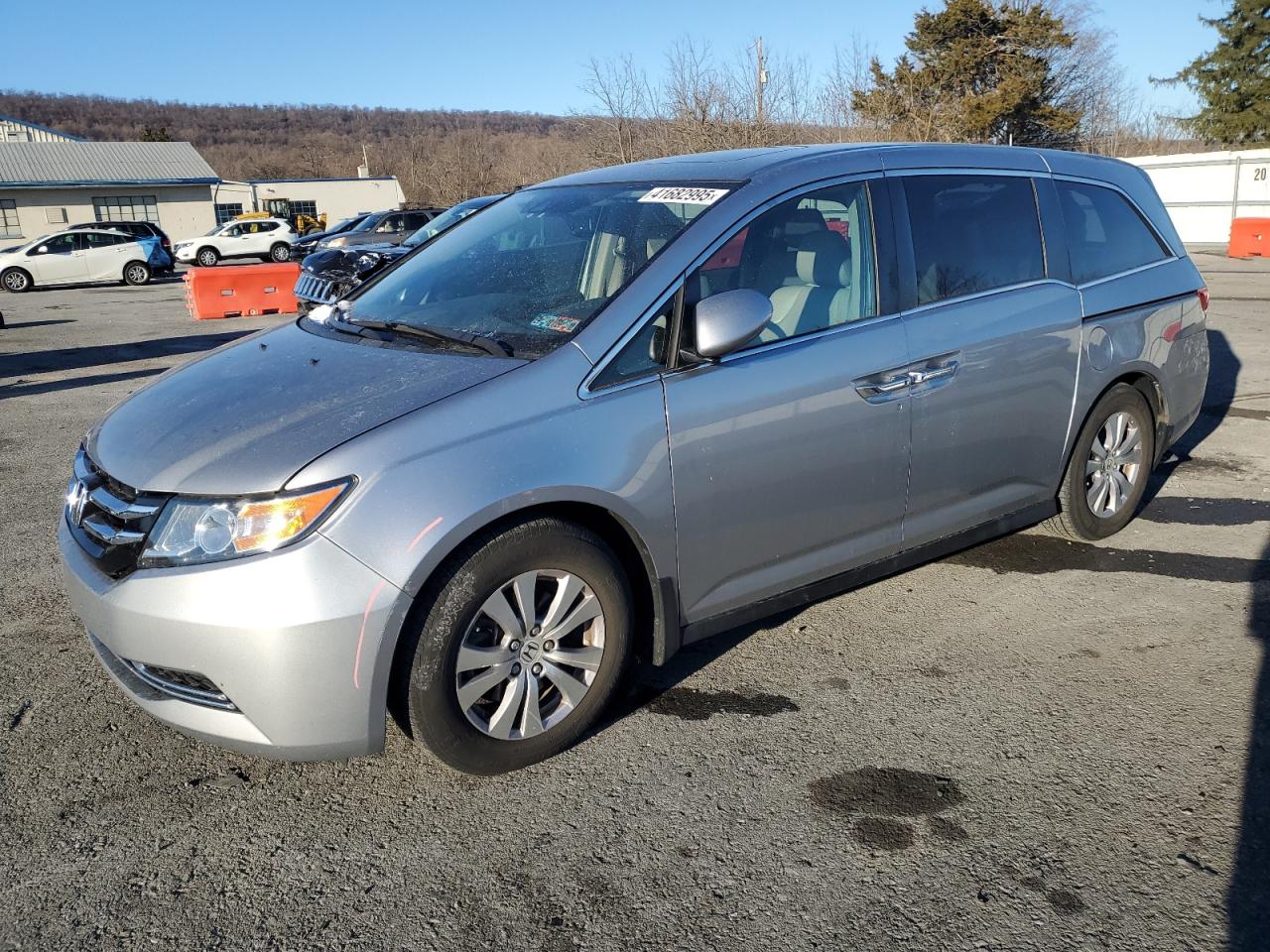 5FNRL5H61GB100768 2016 HONDA ODYSSEY - Image 1