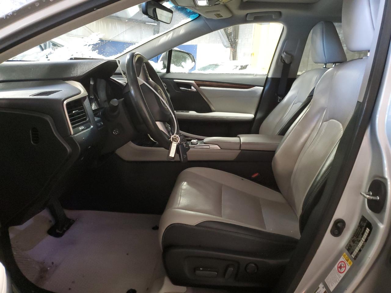 2016 Lexus RX - Image 7