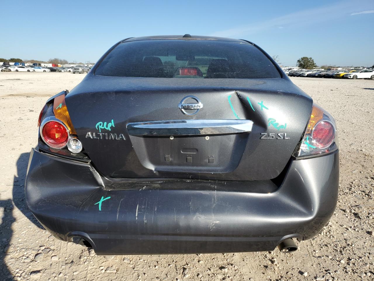 2011 Nissan Altima - Image 6