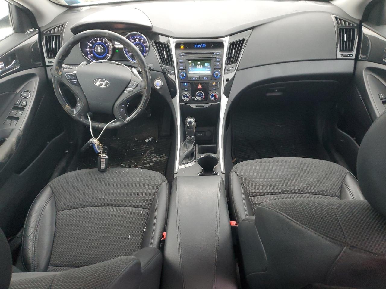 2014 Hyundai Sonata - Image 8