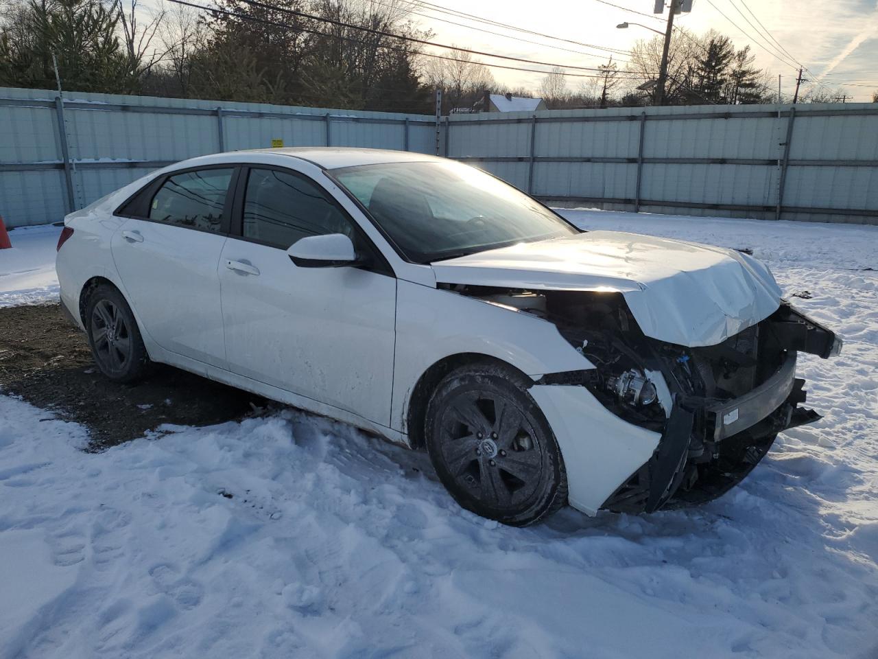 2021 Hyundai Elantra - Image 4