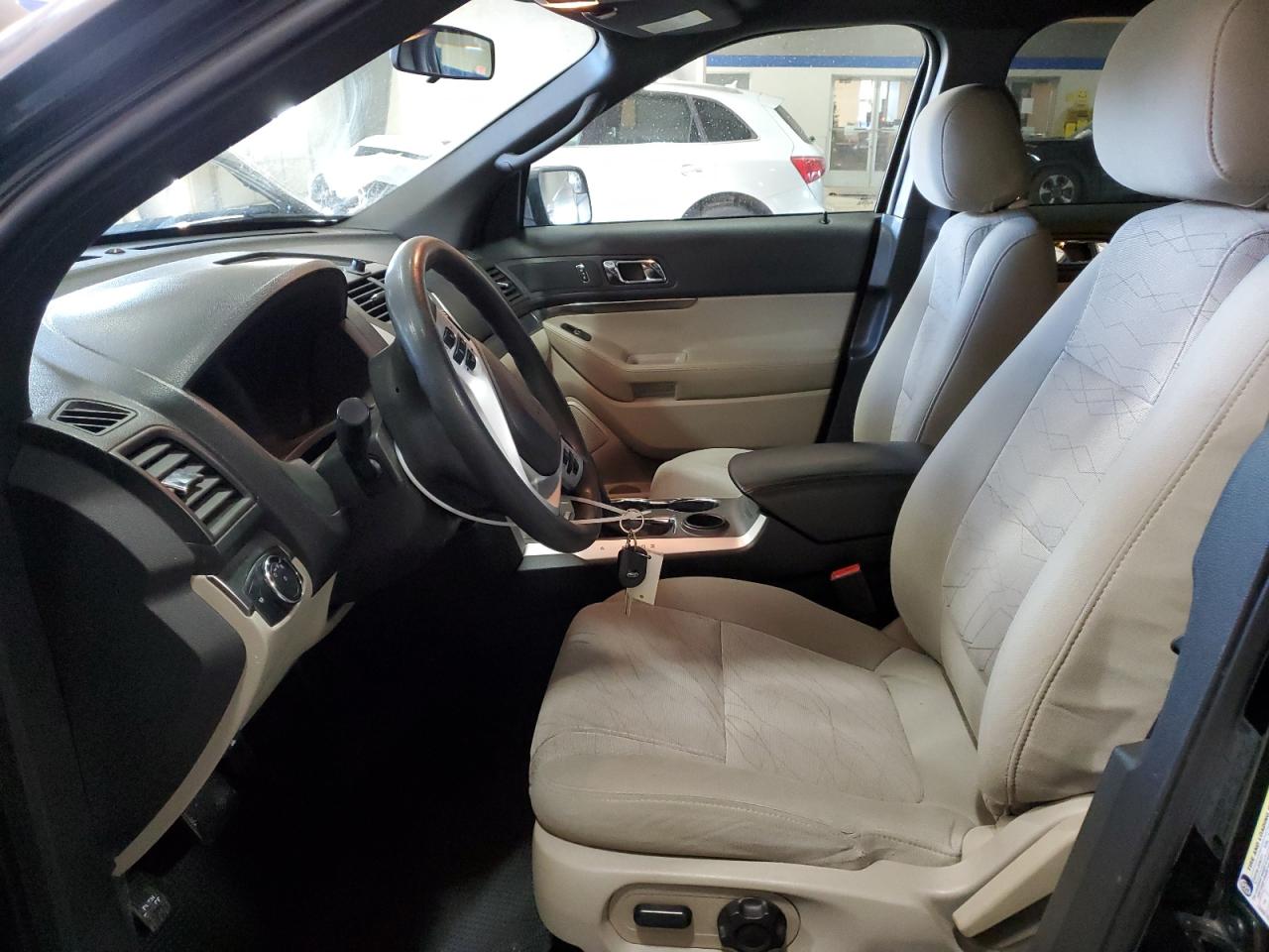 2015 Ford Explorer - Image 7