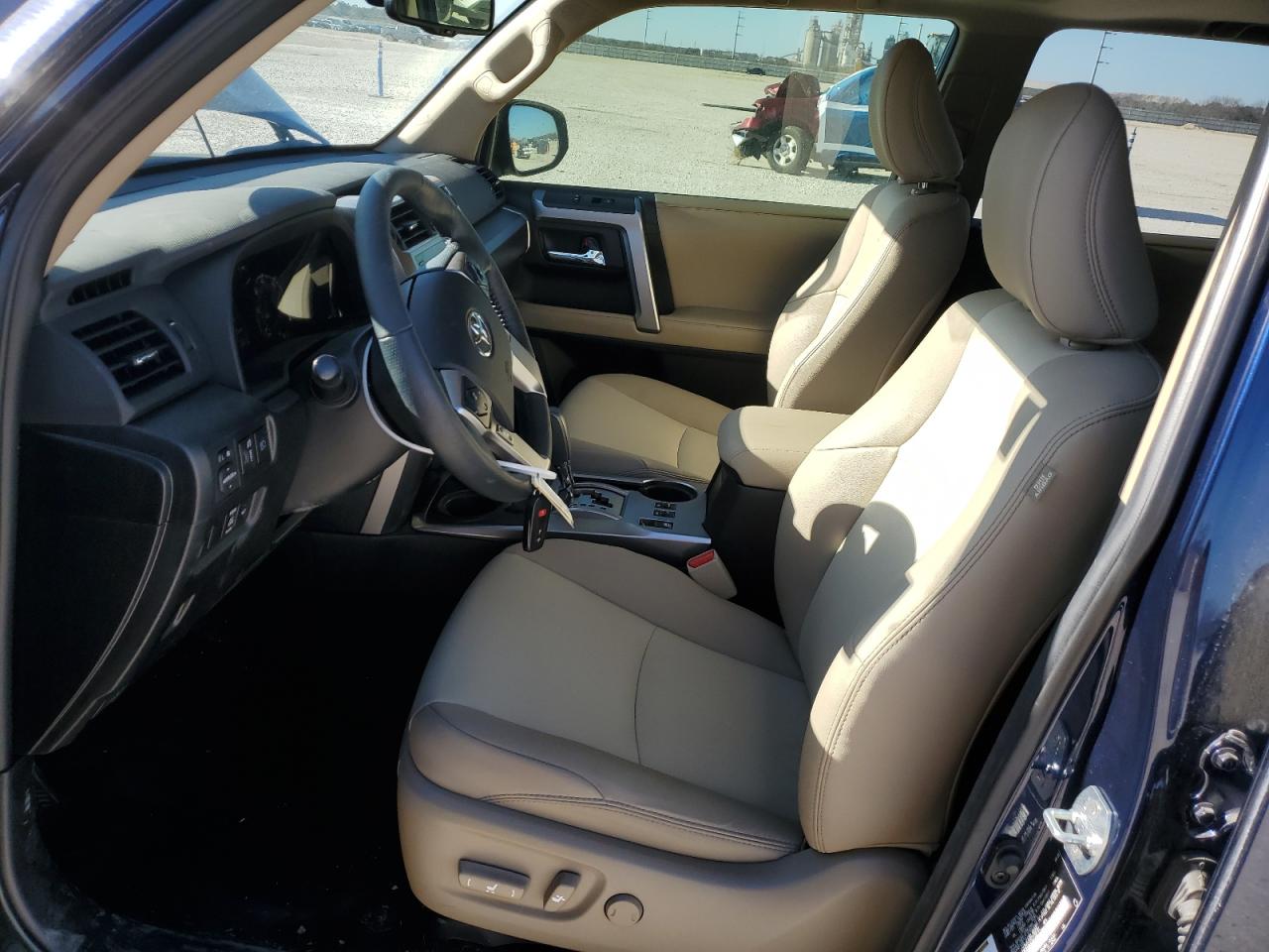 2023 Toyota 4Runner - Image 7