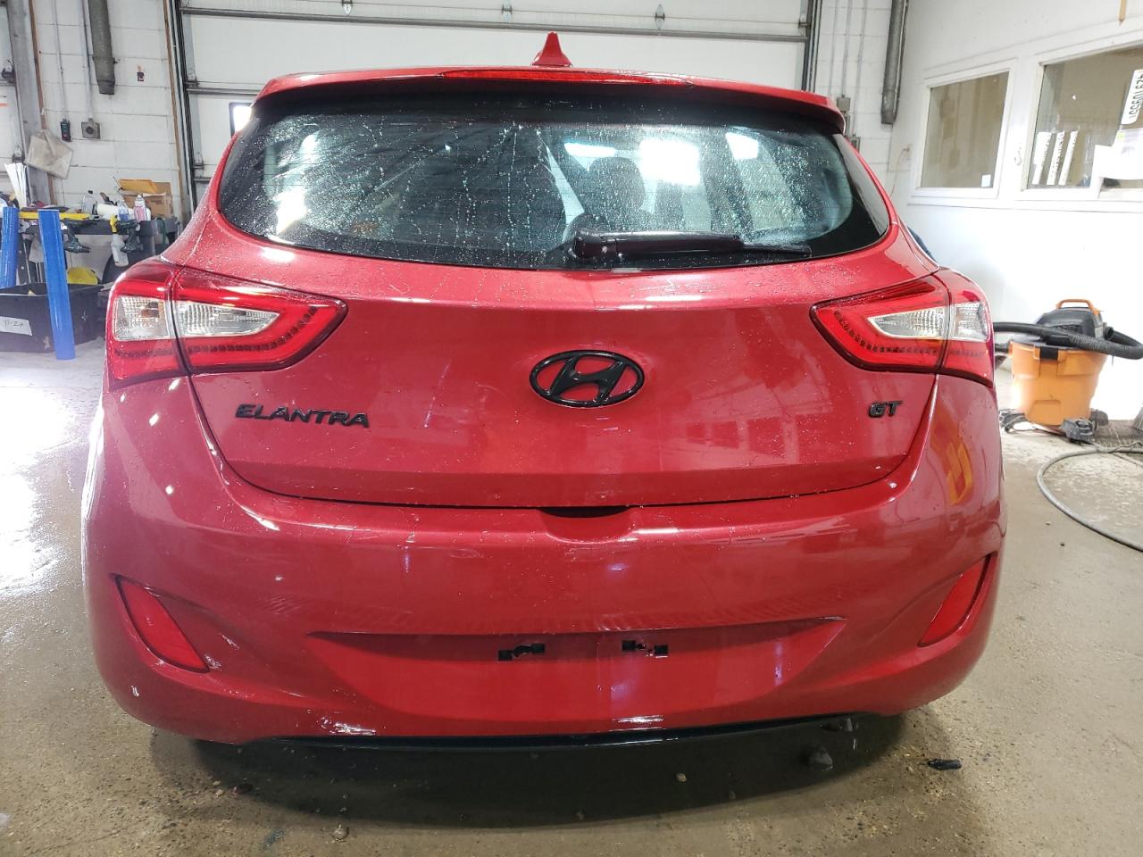 2014 Hyundai Elantra - Image 6