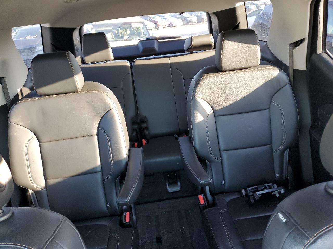 2019 Chevrolet Traverse - Image 10