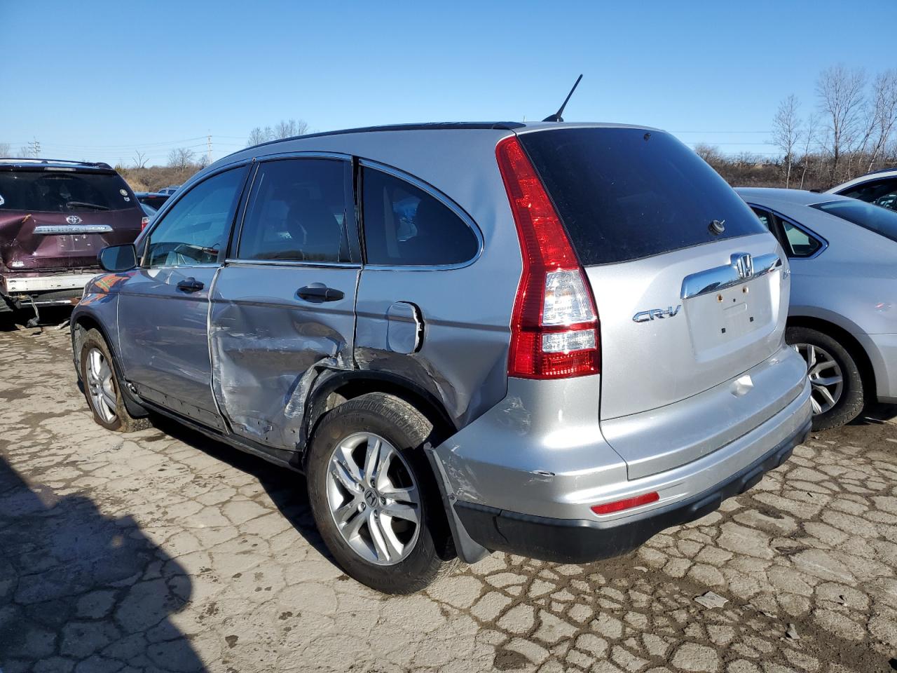 2011 Honda CR-V - Image 2
