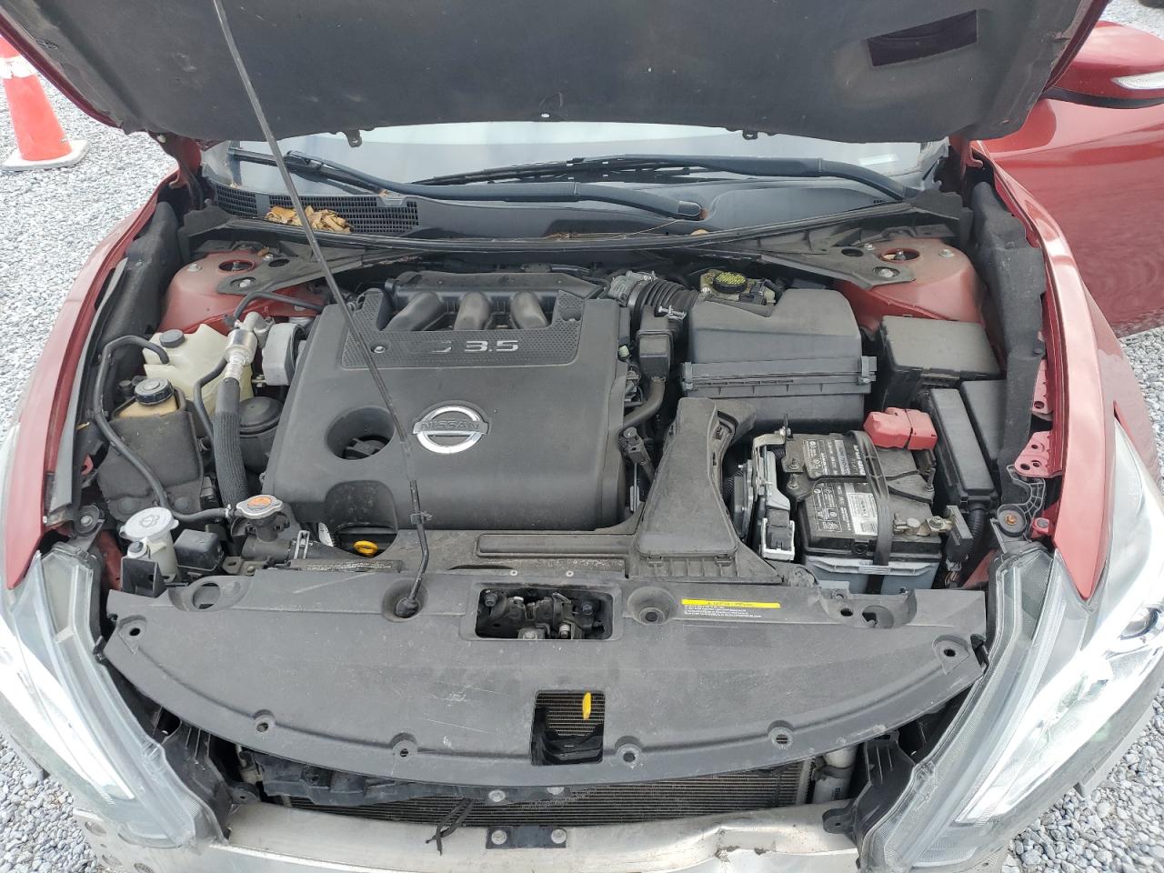 2016 Nissan Altima - Image 11