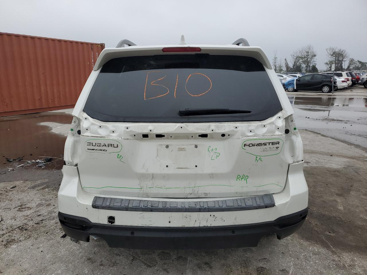 2017 Subaru Forester - Image 6