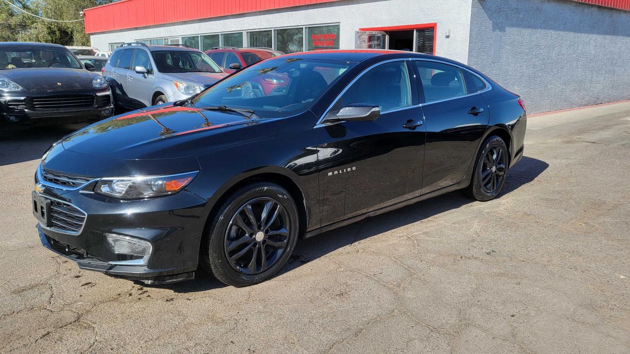 1G1ZD5ST9JF220423 2018 CHEVROLET MALIBU - Image 2