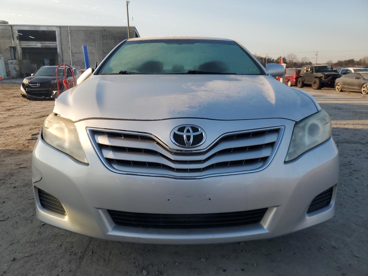 2011 Toyota Camry - Image 5