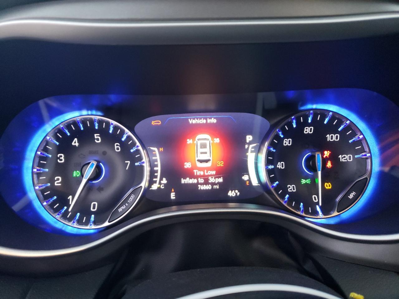 2022 Chrysler Pacifica - Image 9